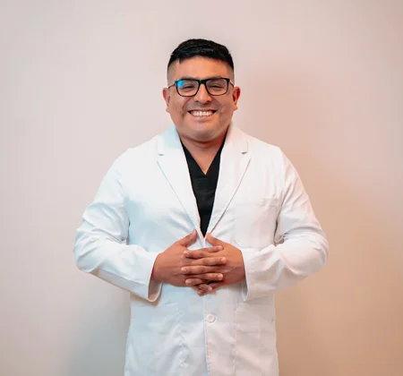 Dr. Jesús Zur Caycho Cabrera